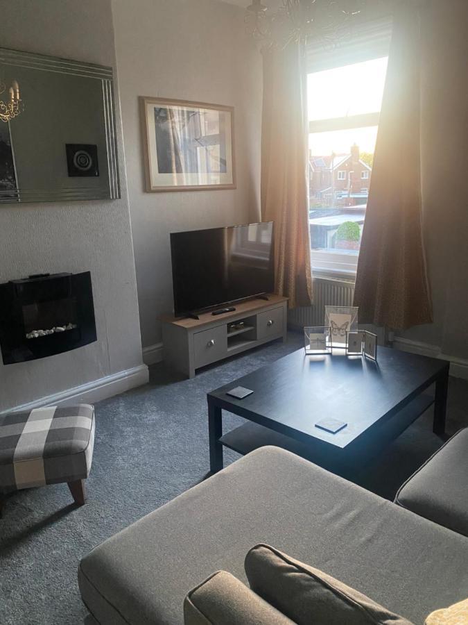 1 Bedroom Spacious Apartment ليثام سانت أنيه المظهر الخارجي الصورة