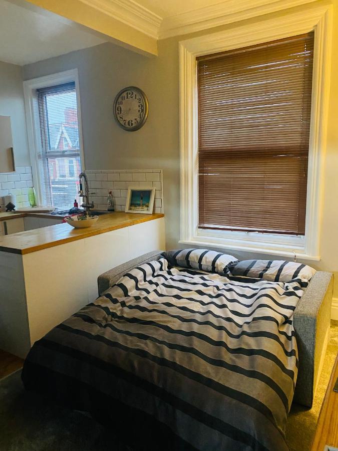 1 Bedroom Spacious Apartment ليثام سانت أنيه المظهر الخارجي الصورة